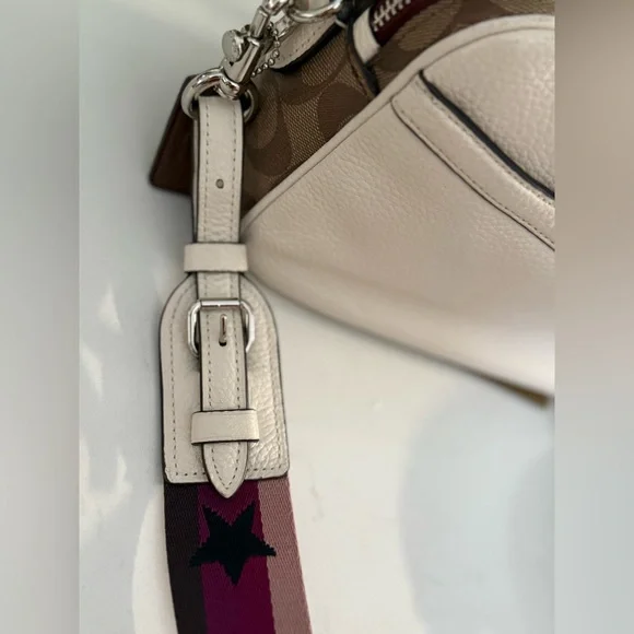 Coach x Star Wars Special Edition Crossbody Bag – Rare Collectible C3-PO - Picture 7 of 16